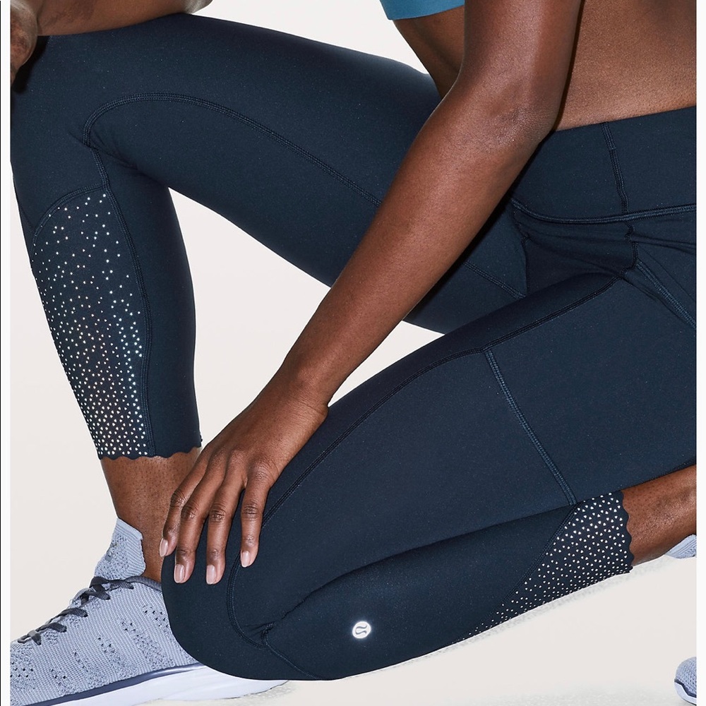 Lululemon legging; Tight Stuff Tight II